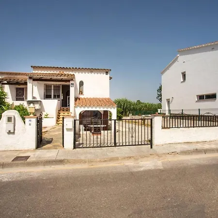 Casita En Empuriabrava Jardin Av-17 * Gerona